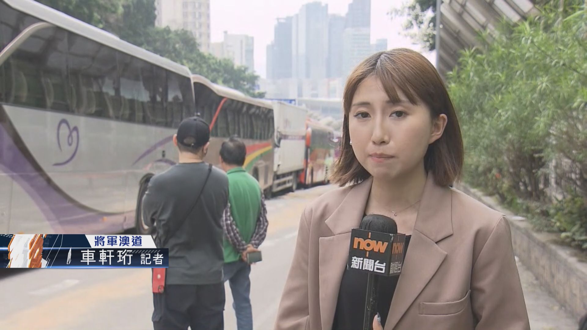 【將軍澳道現場報道】所有傷者已送院救治　疑前車收慢後車收掣不及肇禍