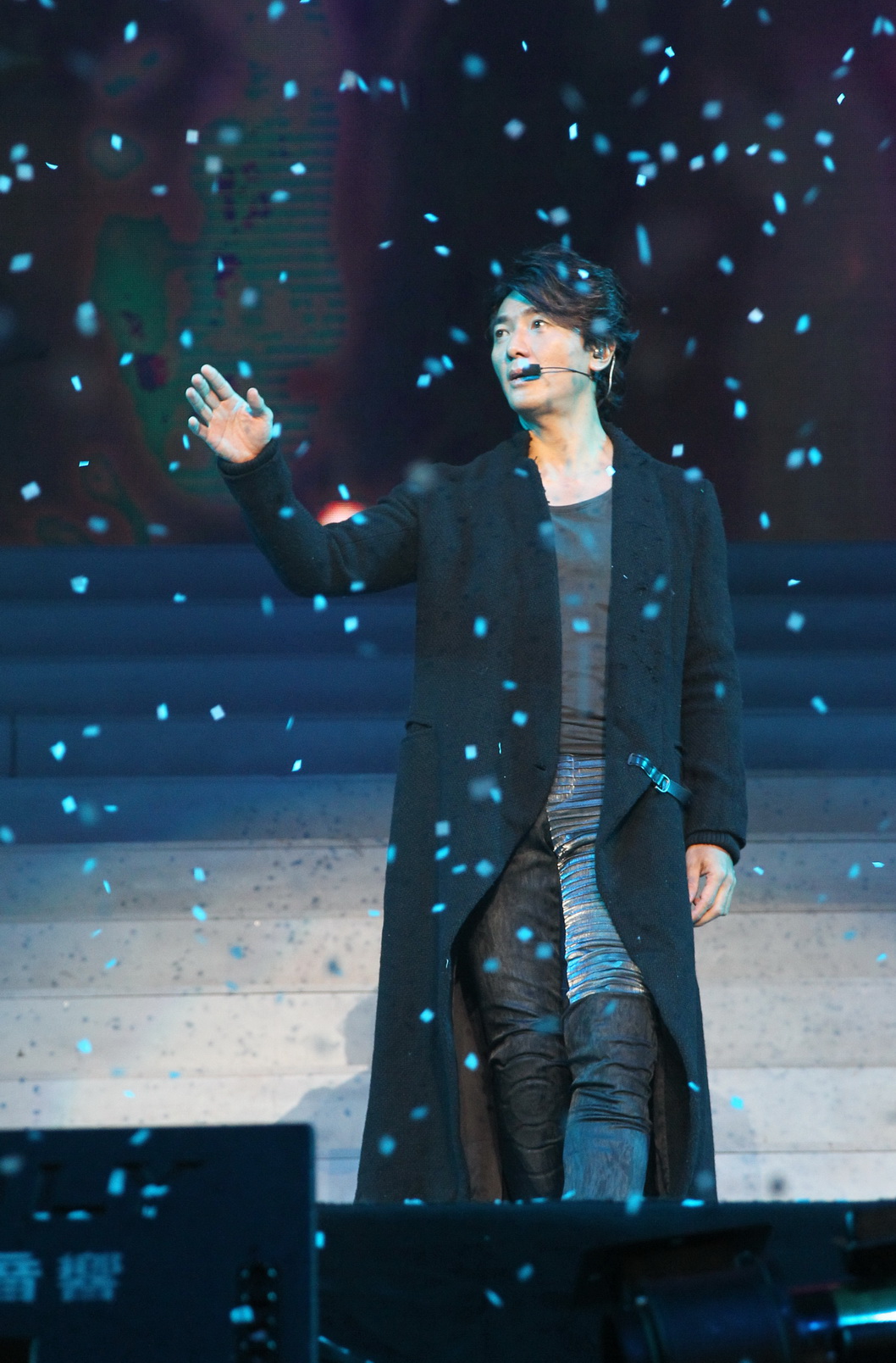 伊健真係好有型!