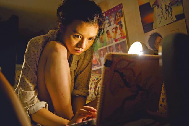 新人春夏早前已憑《踏血尋梅》奪韓國富川奇幻電影節的最佳女主角。
