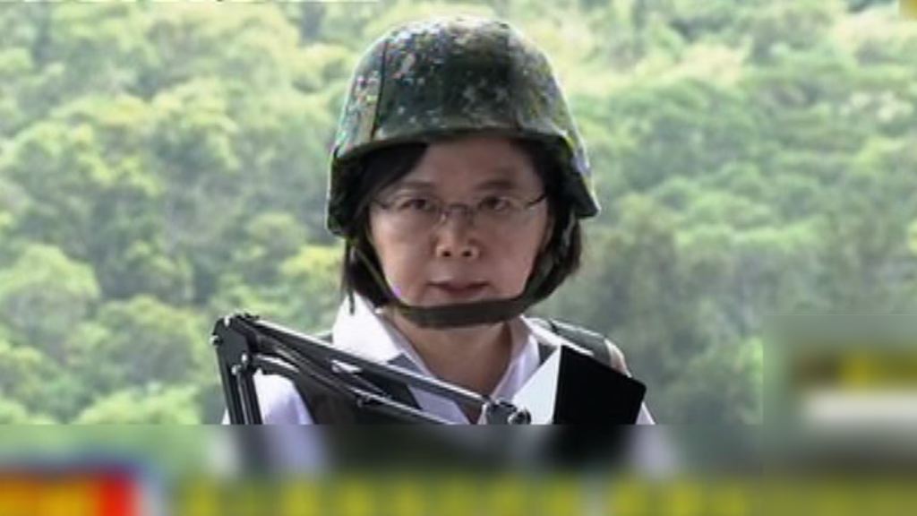 漢光實彈演練蔡英文親臨校閱