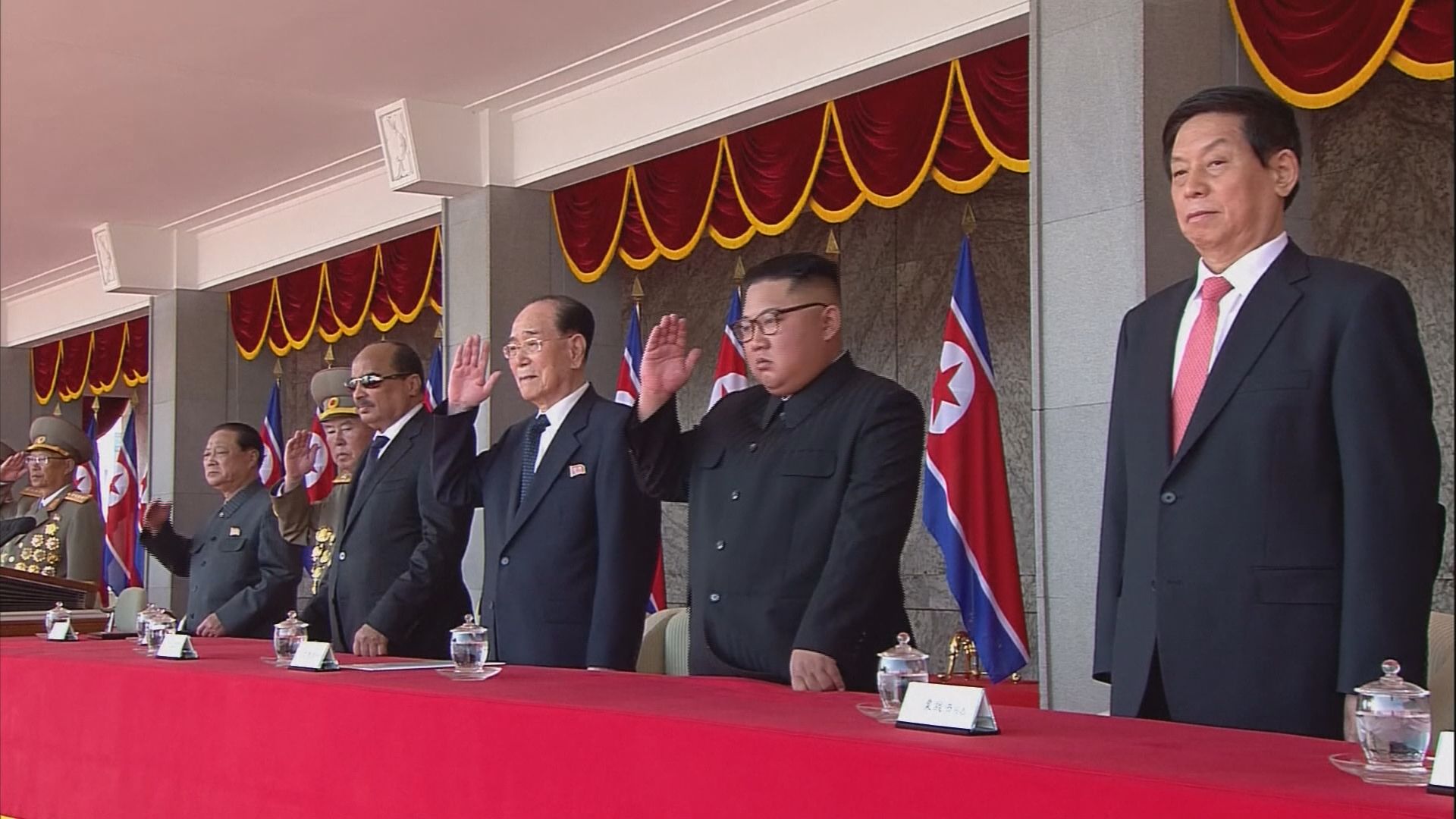 北韓國慶閱兵　金正恩無發表講話