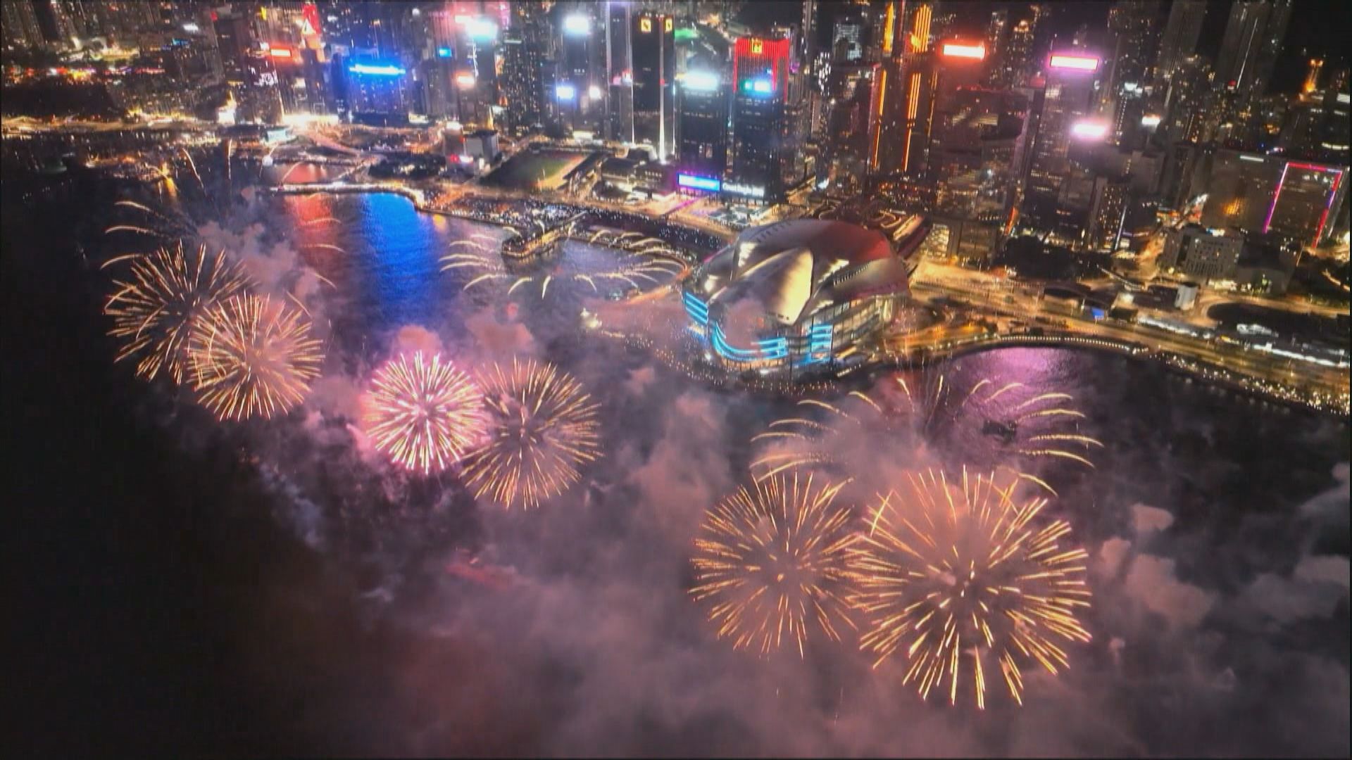 十一國慶2025｜煙花匯演特別交通安排一文睇晒