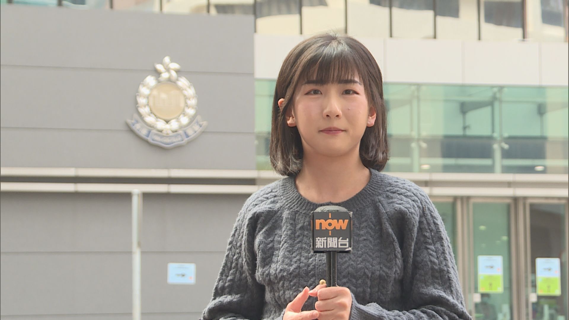 立法會選舉|李家超及多名司局長到票站投票 呼籲選出新一屆議員推動制度改革(歐仲雯報道) | Now 新聞