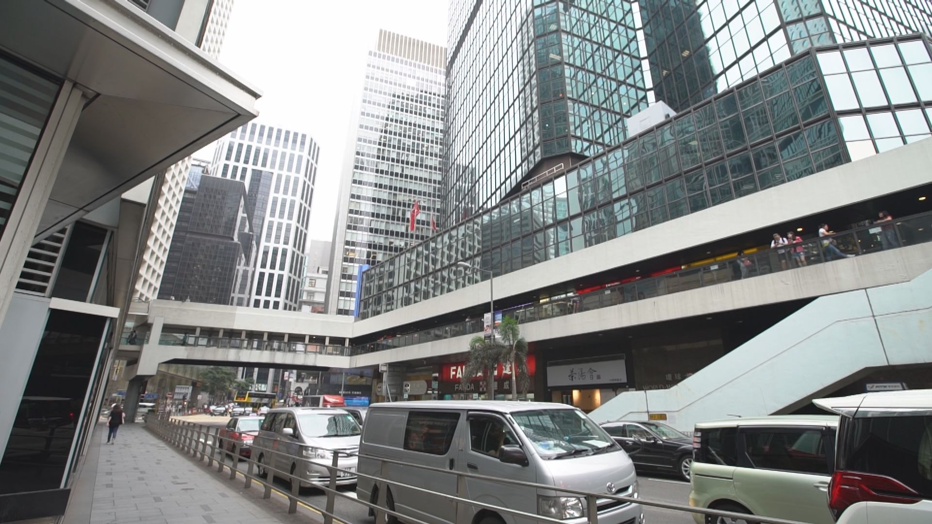 傳中國境外國民需繳內地稅率 或令專才離港