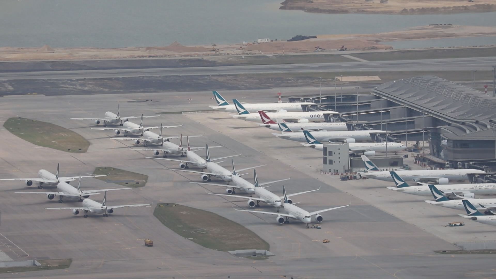 傳國泰擬重組旗下航空品牌
