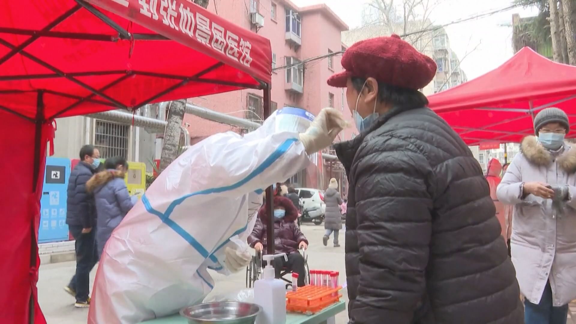 【持續升溫】內地新增本土個案突破3萬宗 鄭州明起流動管理5日