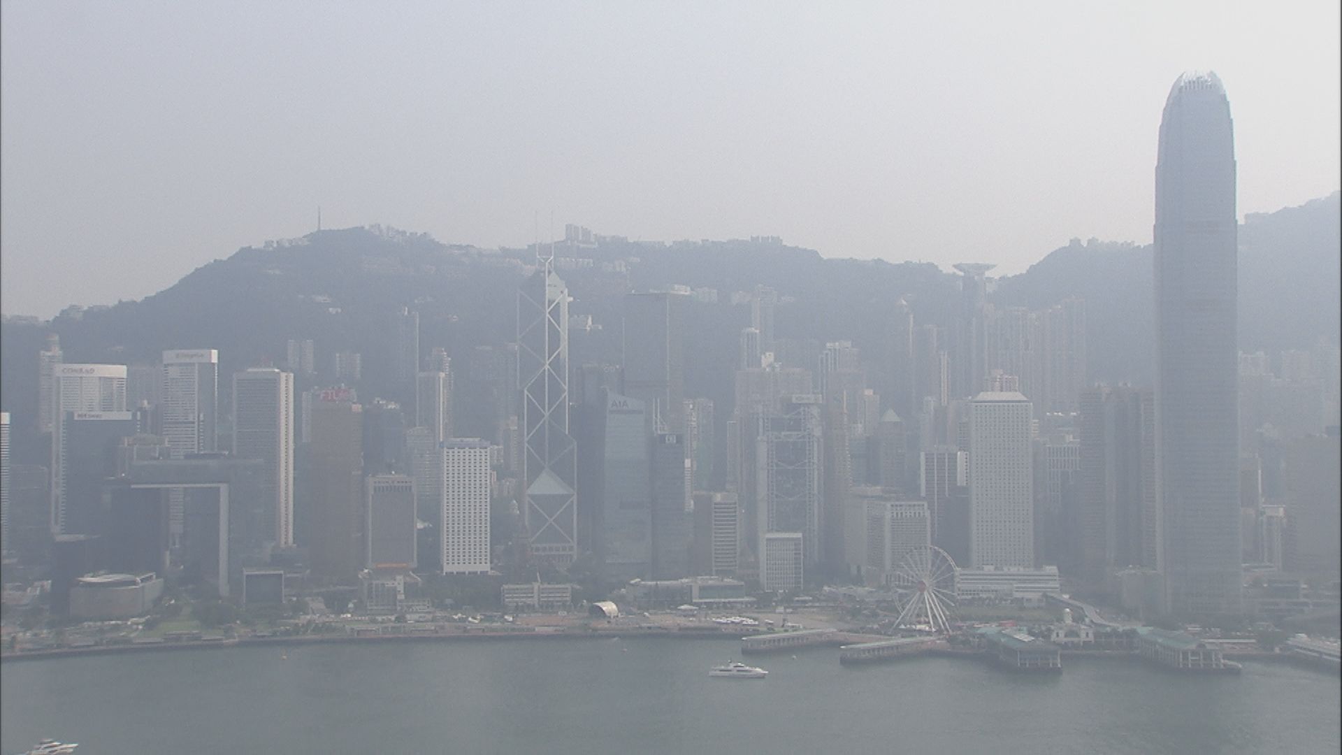 環保署：空氣質素健康指數或達「嚴重」水平