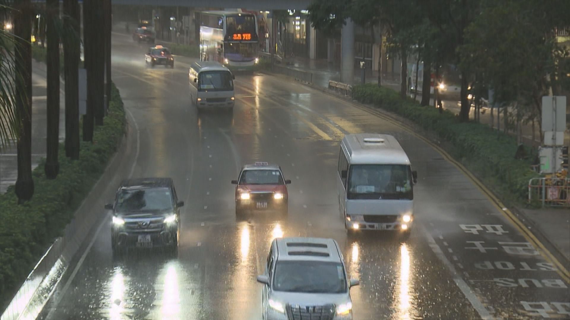 天文台早上一度發出黃色暴雨警告信號