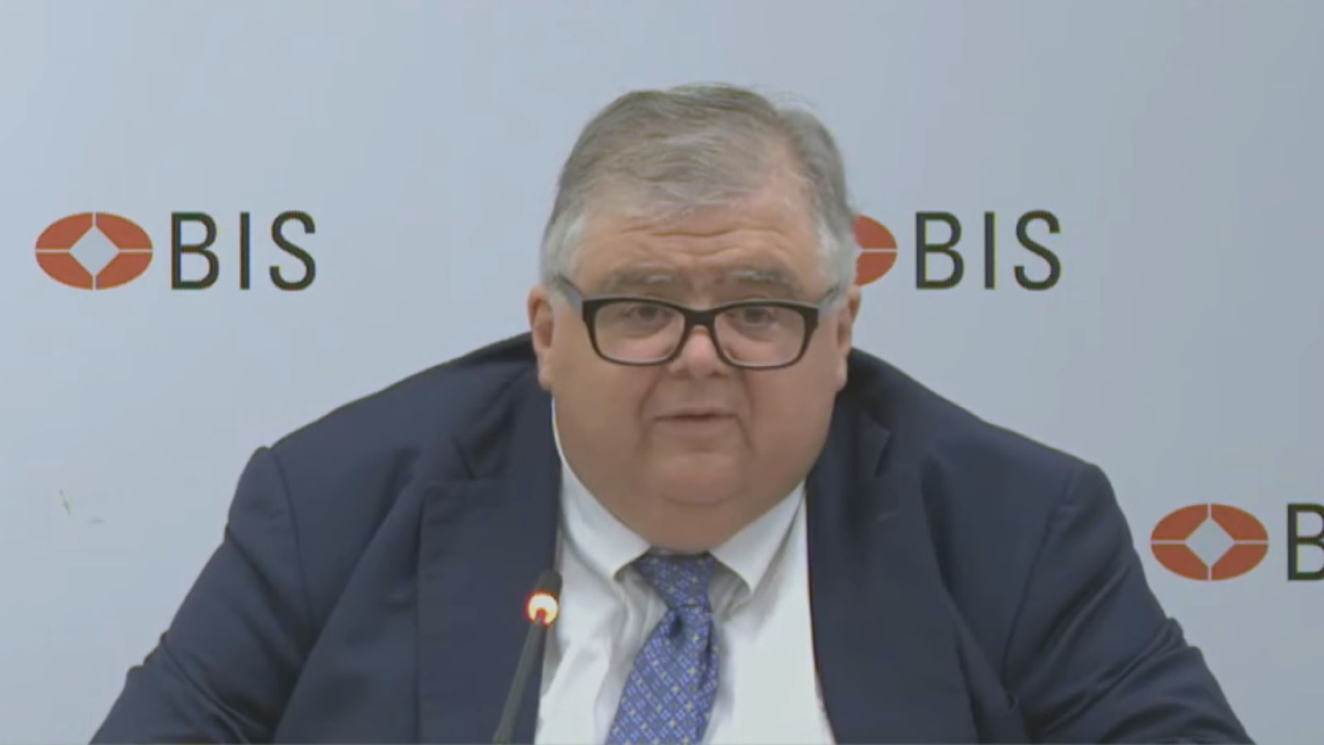 國際清算銀行：全球經濟正處於抗擊通脹關鍵時刻