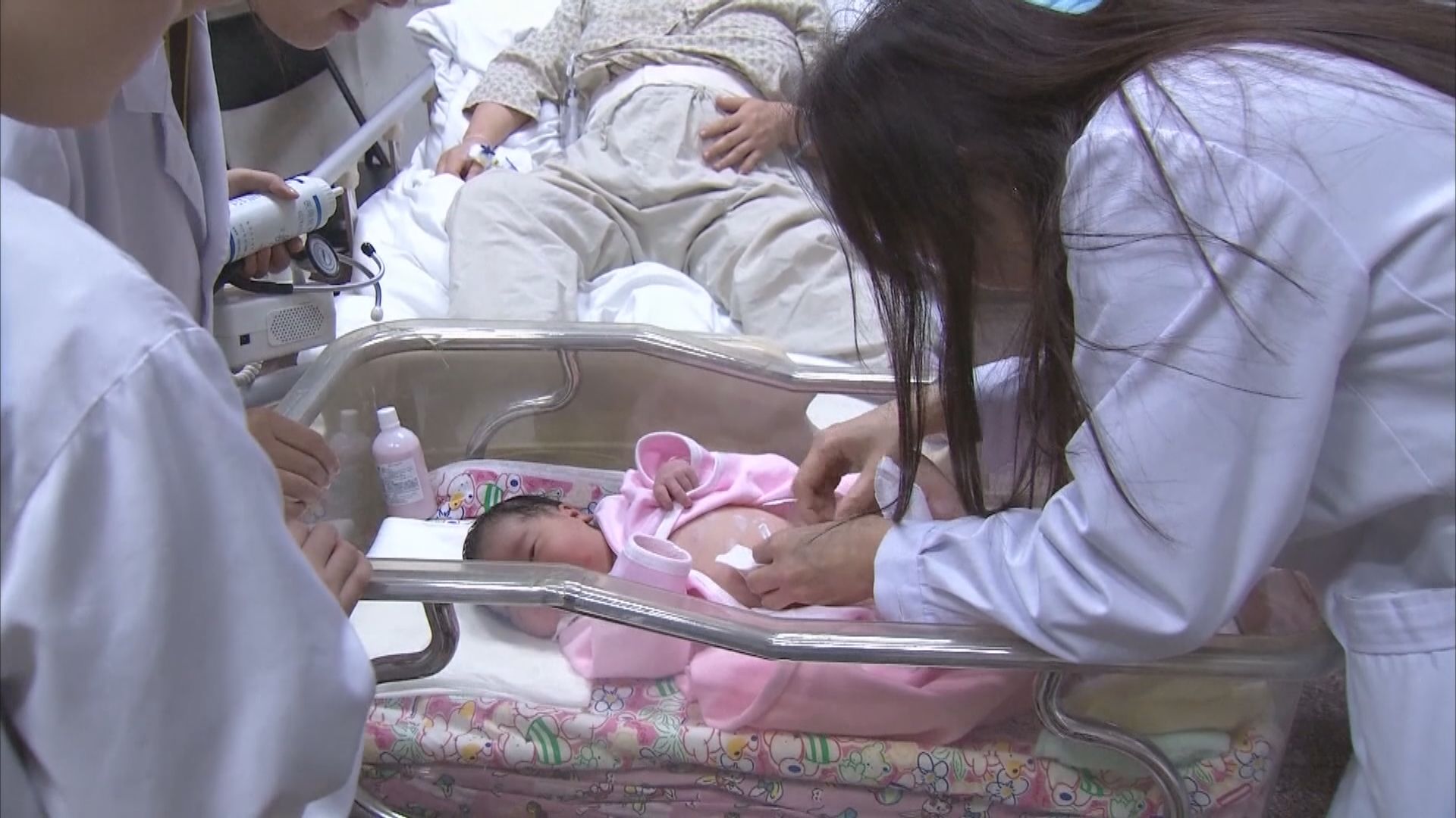 衞健委：三孩政策能積極應對生育水平持續走低風險