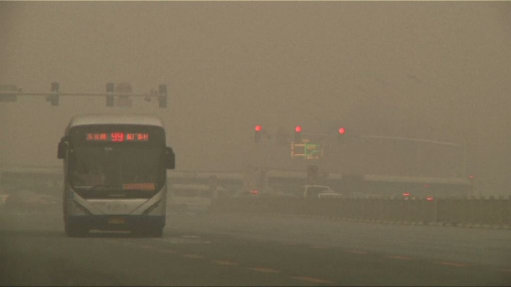 【首都專線】霧霾下在京港人去或留