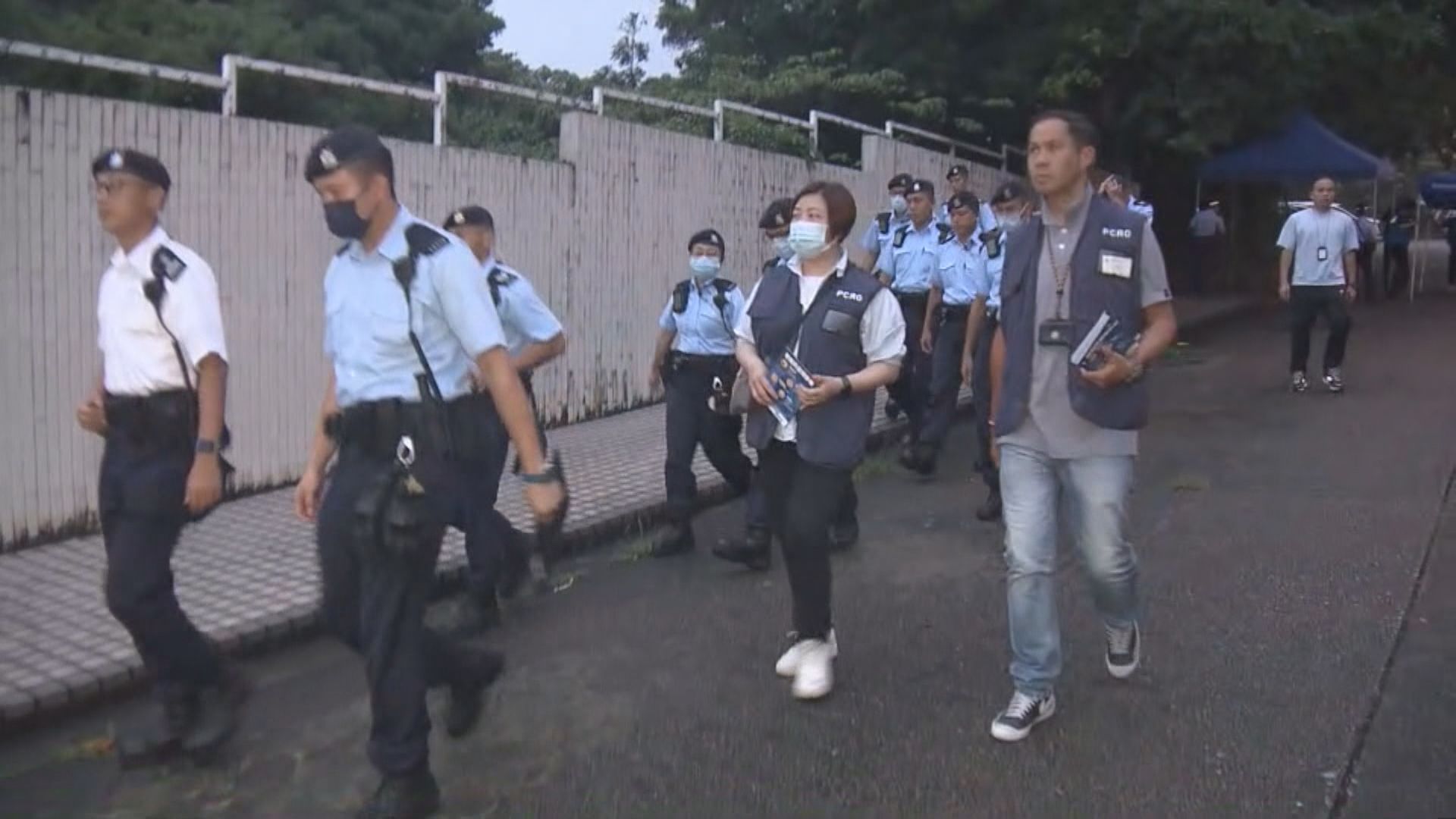 警方飛鵝山展開反爆竊行動