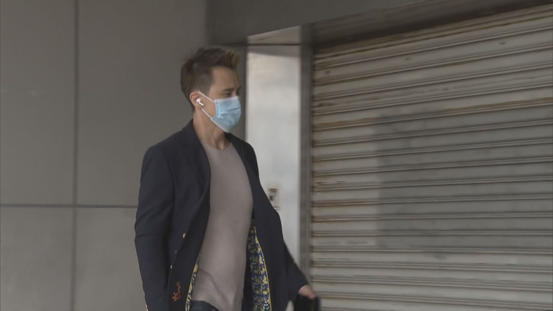 違規外出引發望月樓群組　兩國泰前空少罪成還柙候判