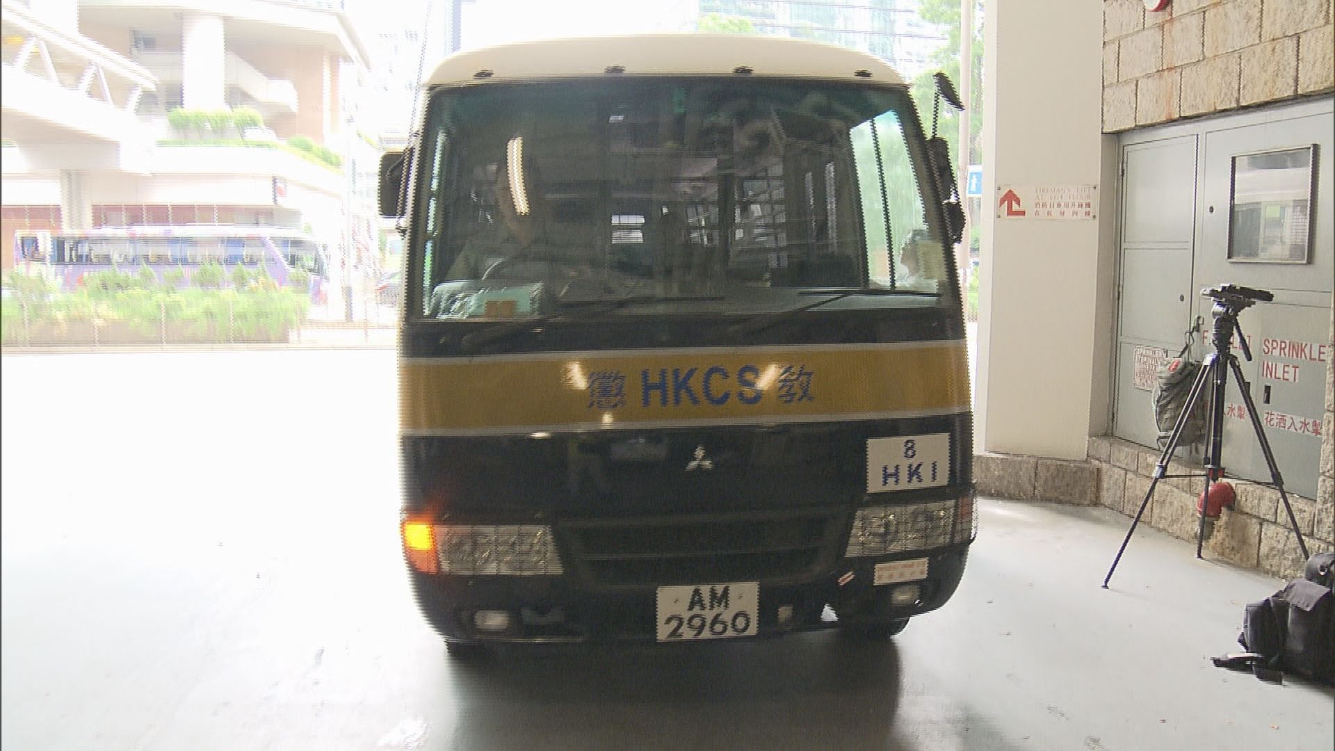 囚犯不滿致電須申請司法覆核案押後裁決