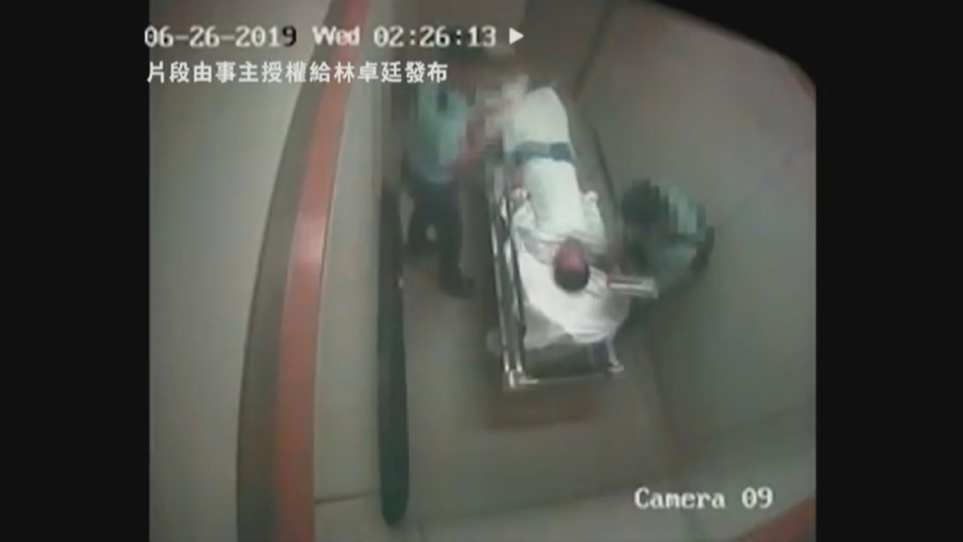 三警北區醫院襲擊老翁　判囚17至32個月