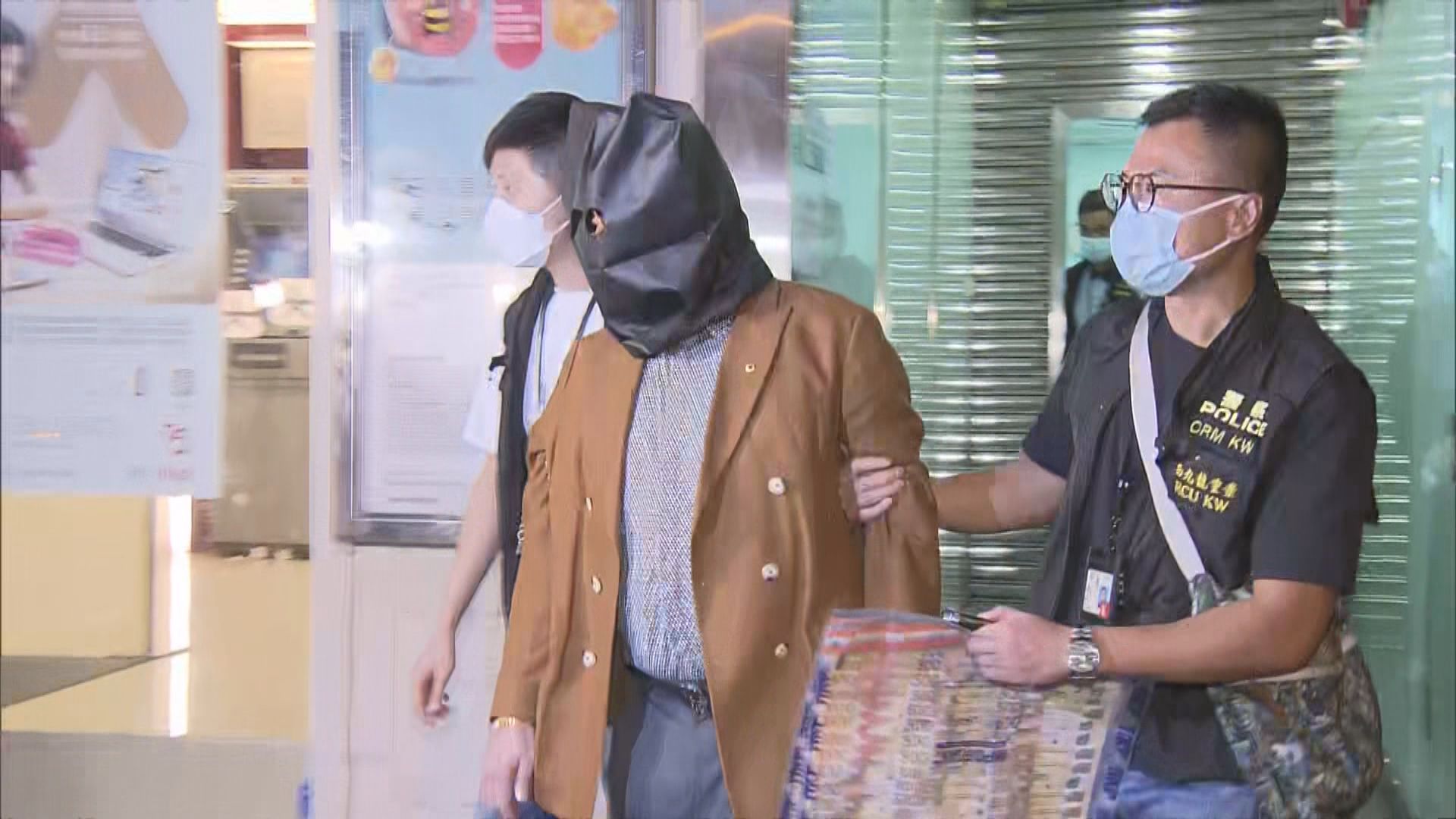 醫生涉濫發「免針紙」提堂　押後至12月再訊