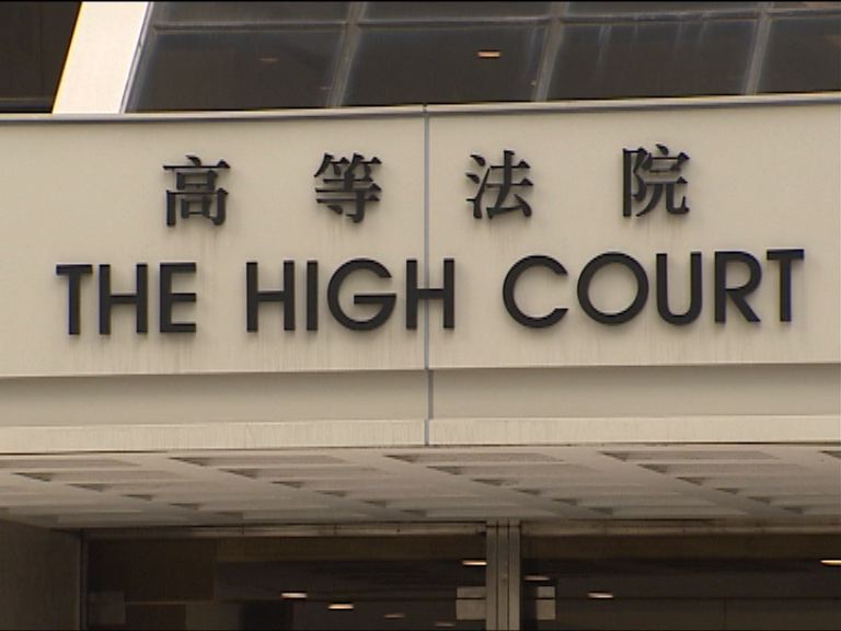 劉進圖案　陪審團正退庭商議