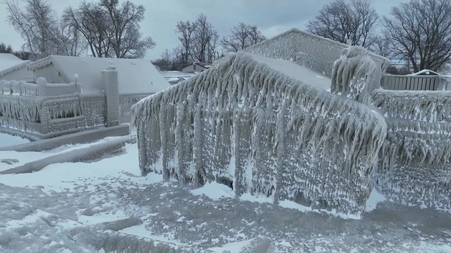 美加暴風雪持續　二百名國民警衛軍增派到紐約州支援