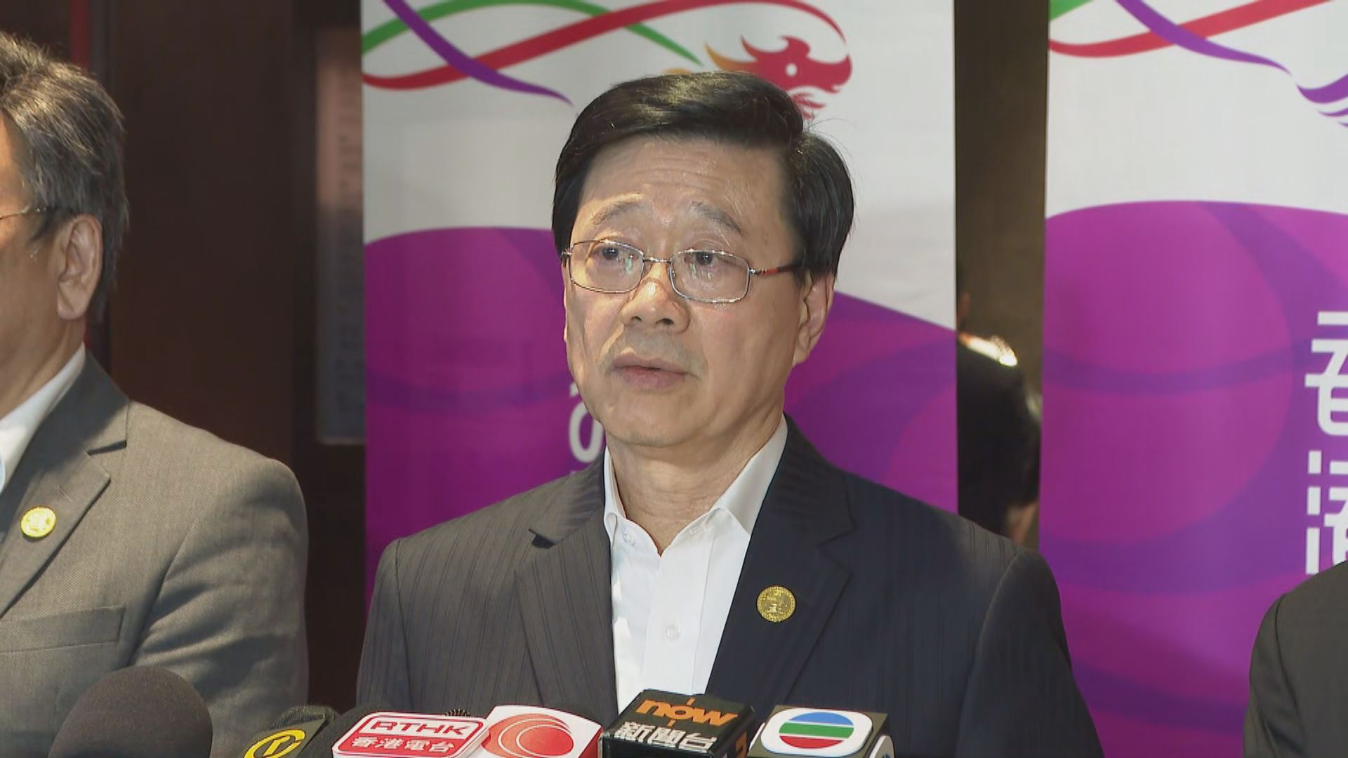 李家超:應視8名被懸紅通緝的海外港人為「過街老鼠」避之則吉