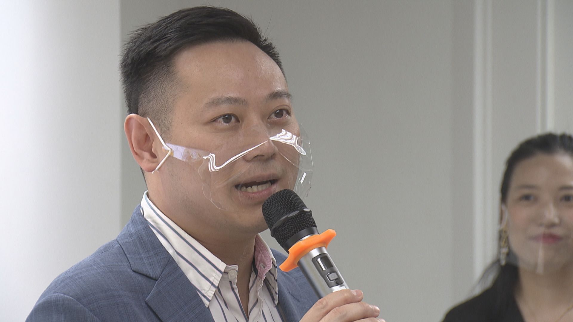 林鄭要求徐英偉休至年初四　不排除任何處罰方式