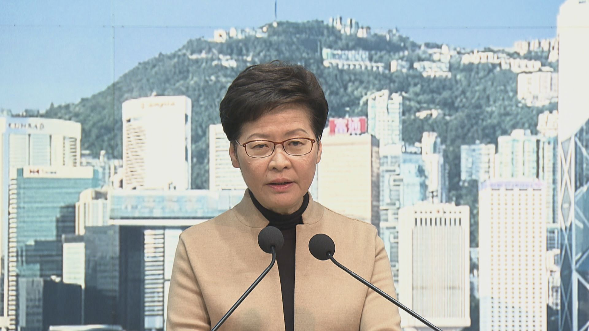 下月推疫苗通行證　林鄭月娥：不等於強迫打針　只是少了選擇