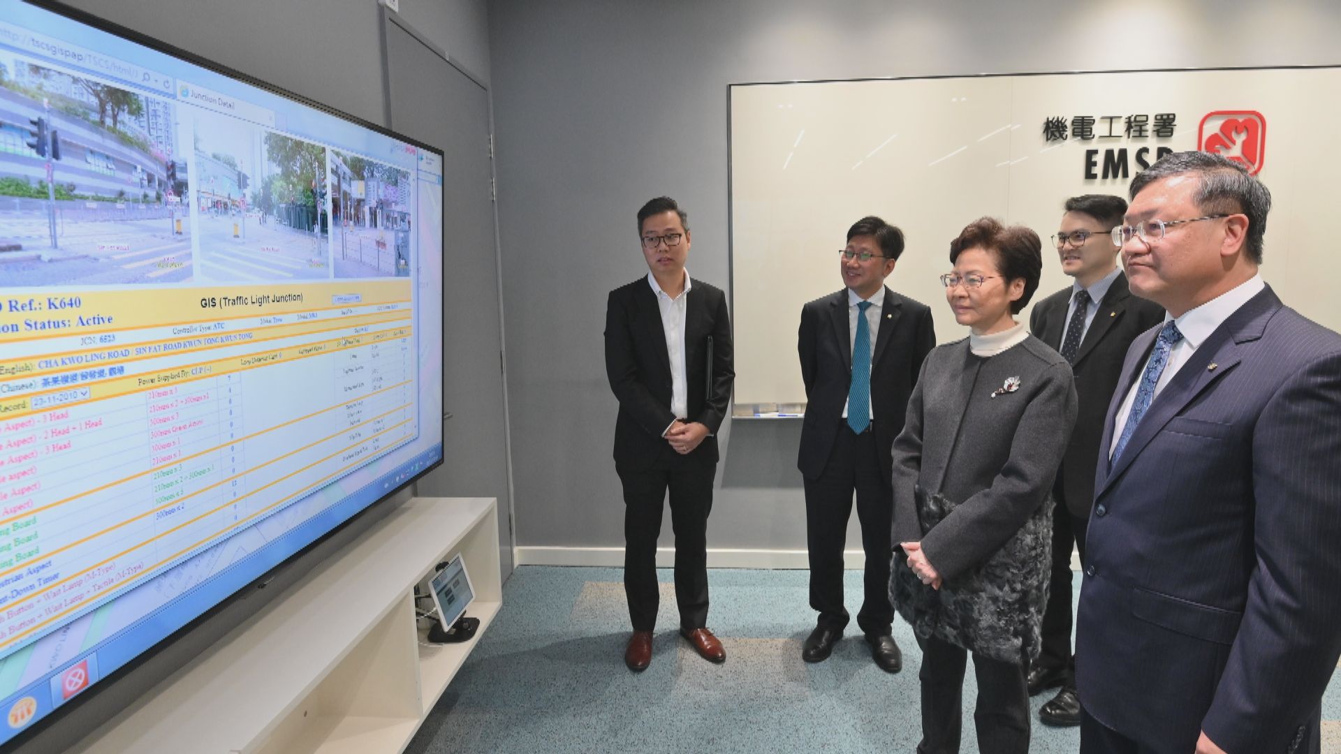 林鄭月娥參觀機電署及運輸署