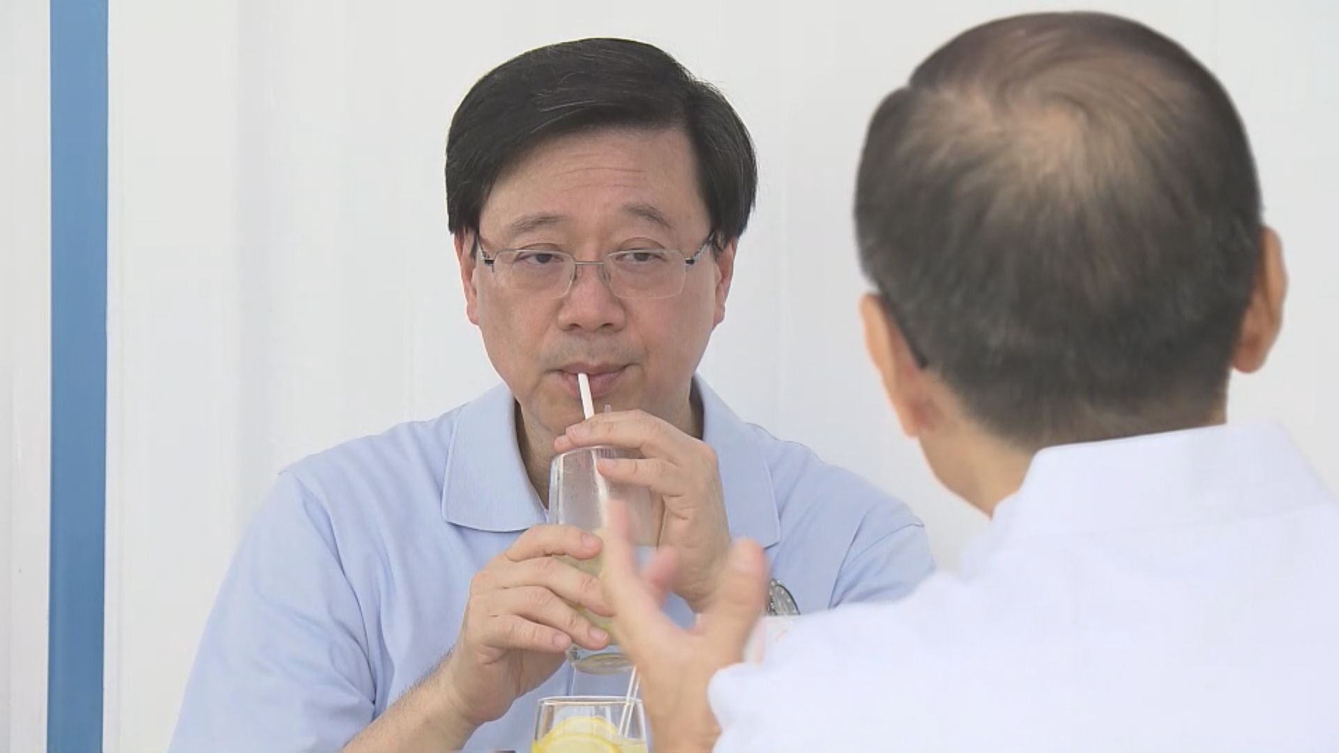 行政長官李家超到灣仔海旁視察
