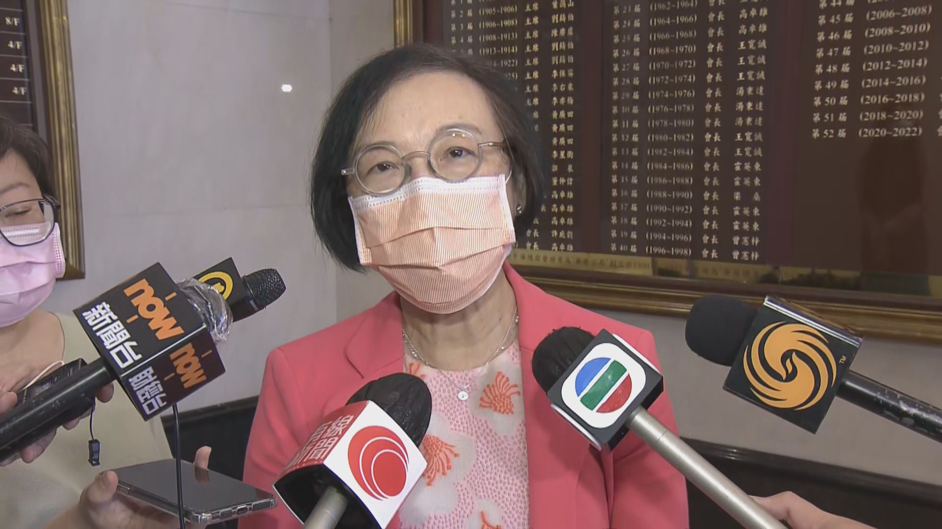 陳肇始：新修訂不影響本地醫科生實習及專科培訓機會