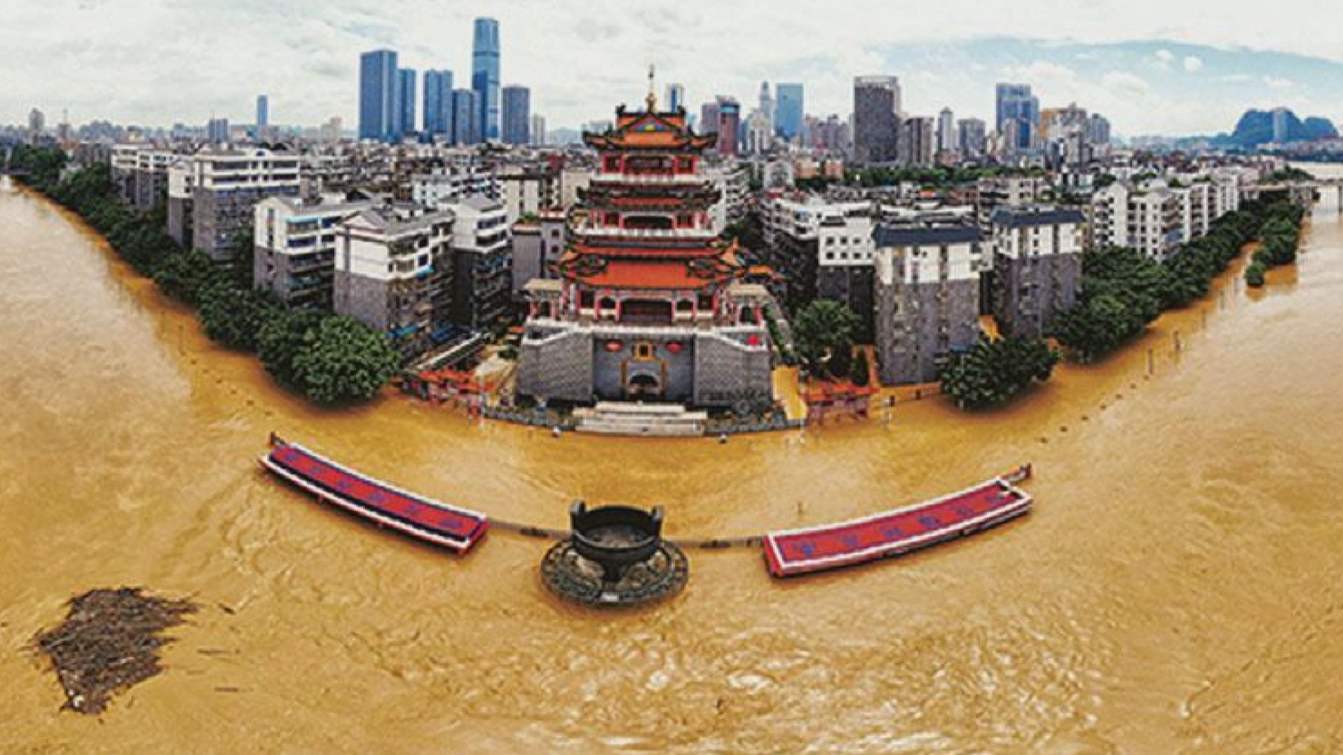 內地水災持續　昌江河變成「地上河」