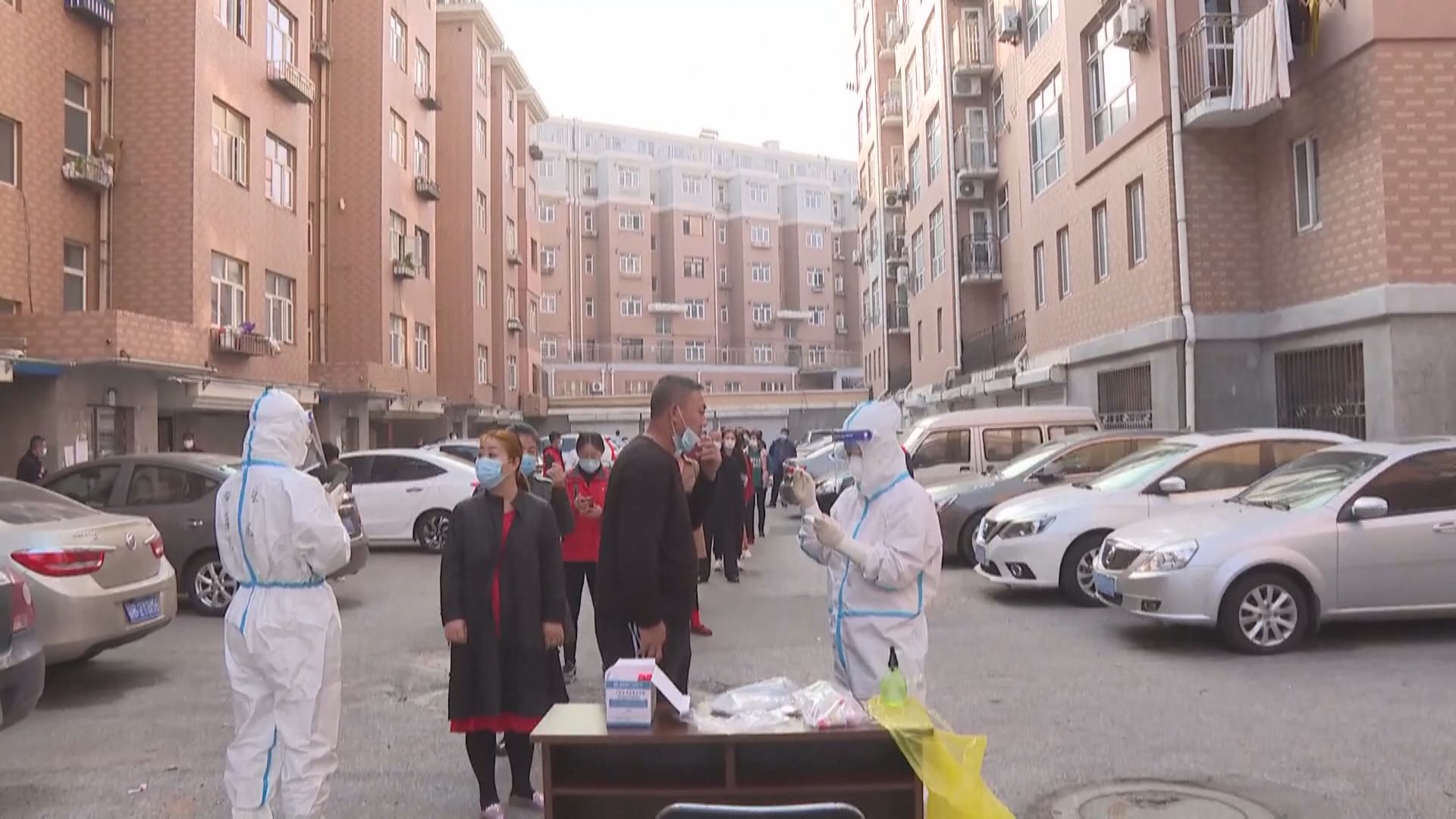 鍾南山：疫情穩定期為重啟經濟建立基礎　港澳表現出色