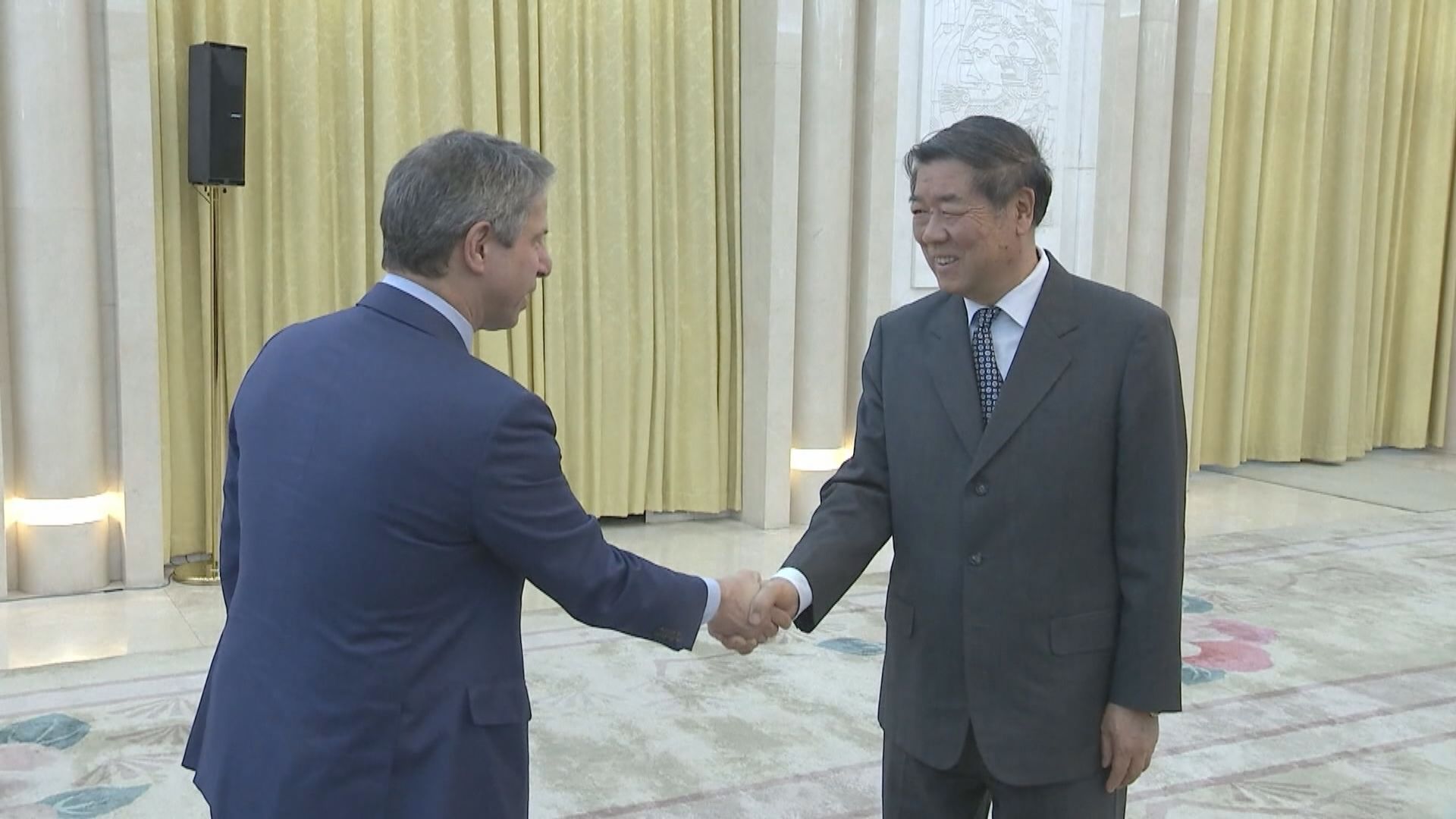 何立峰：歡迎更多美資金融機構積極參與中國資本市場建設發展