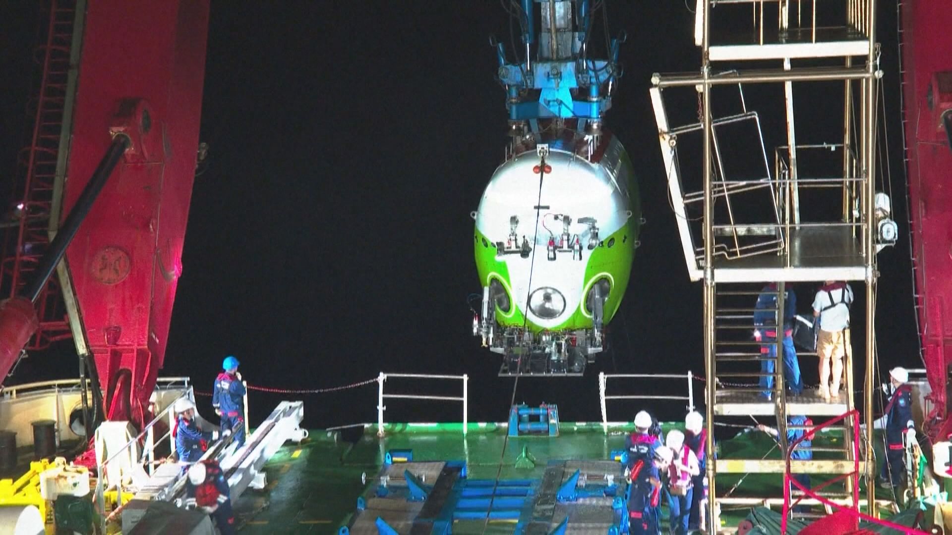 習近平祝賀載人潛水器奮鬥者號完成萬米海試返航