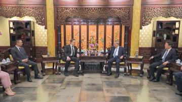 馬斯克訪華晤李強 內地公布Tesla通過汽車數據安全要求