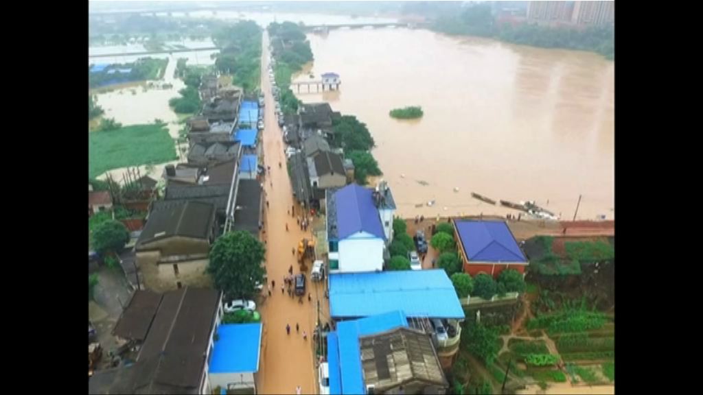 湘江洪峰過湖南長沙水位創新高