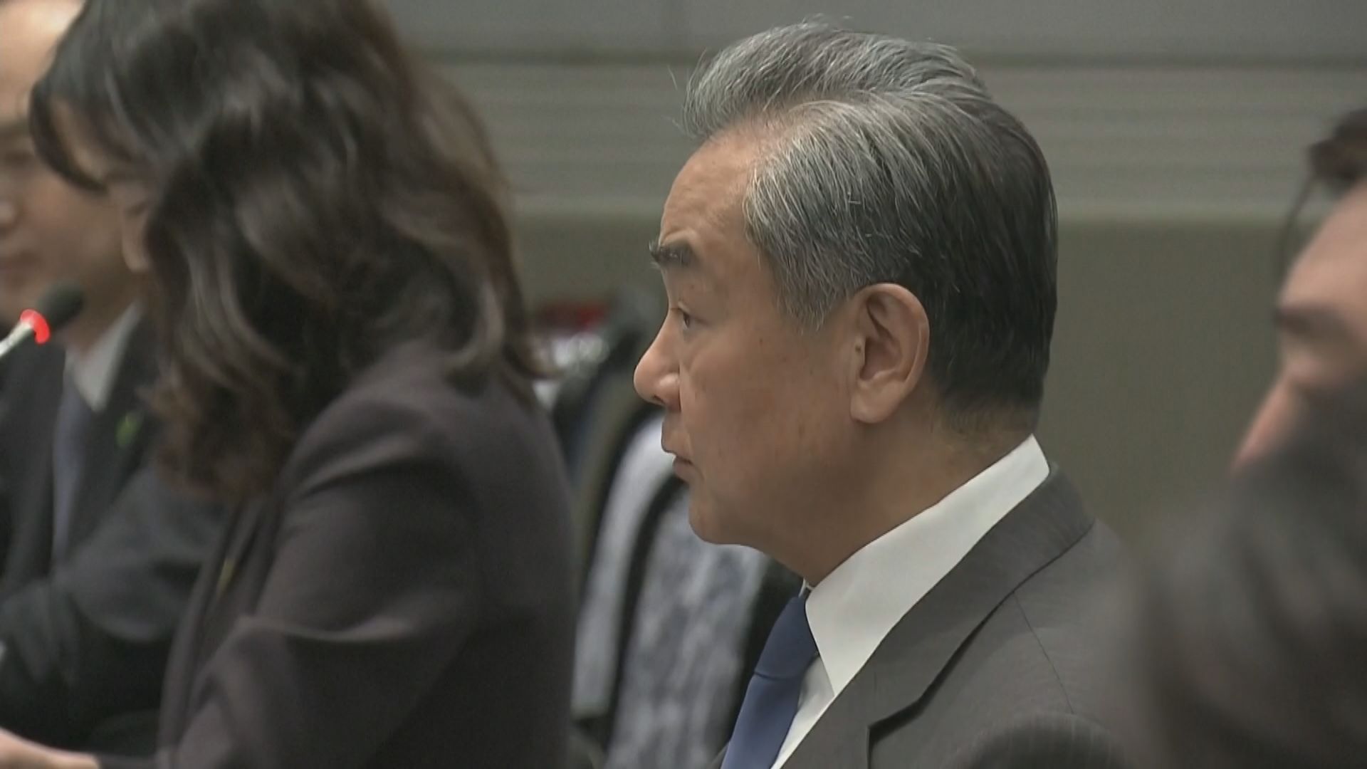 王毅促請日方在台灣問題上信守承諾