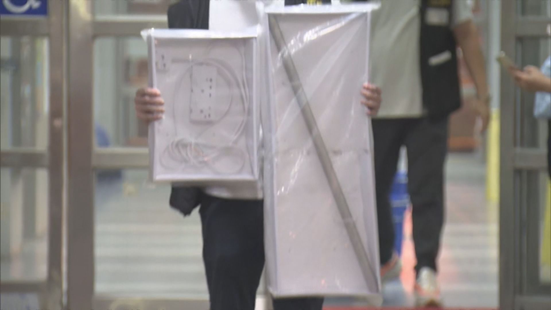 慈正邨發生命案 一男一女先後送院亡