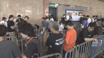 電腦通訊節一連四日會展舉行　有市民通宵排隊