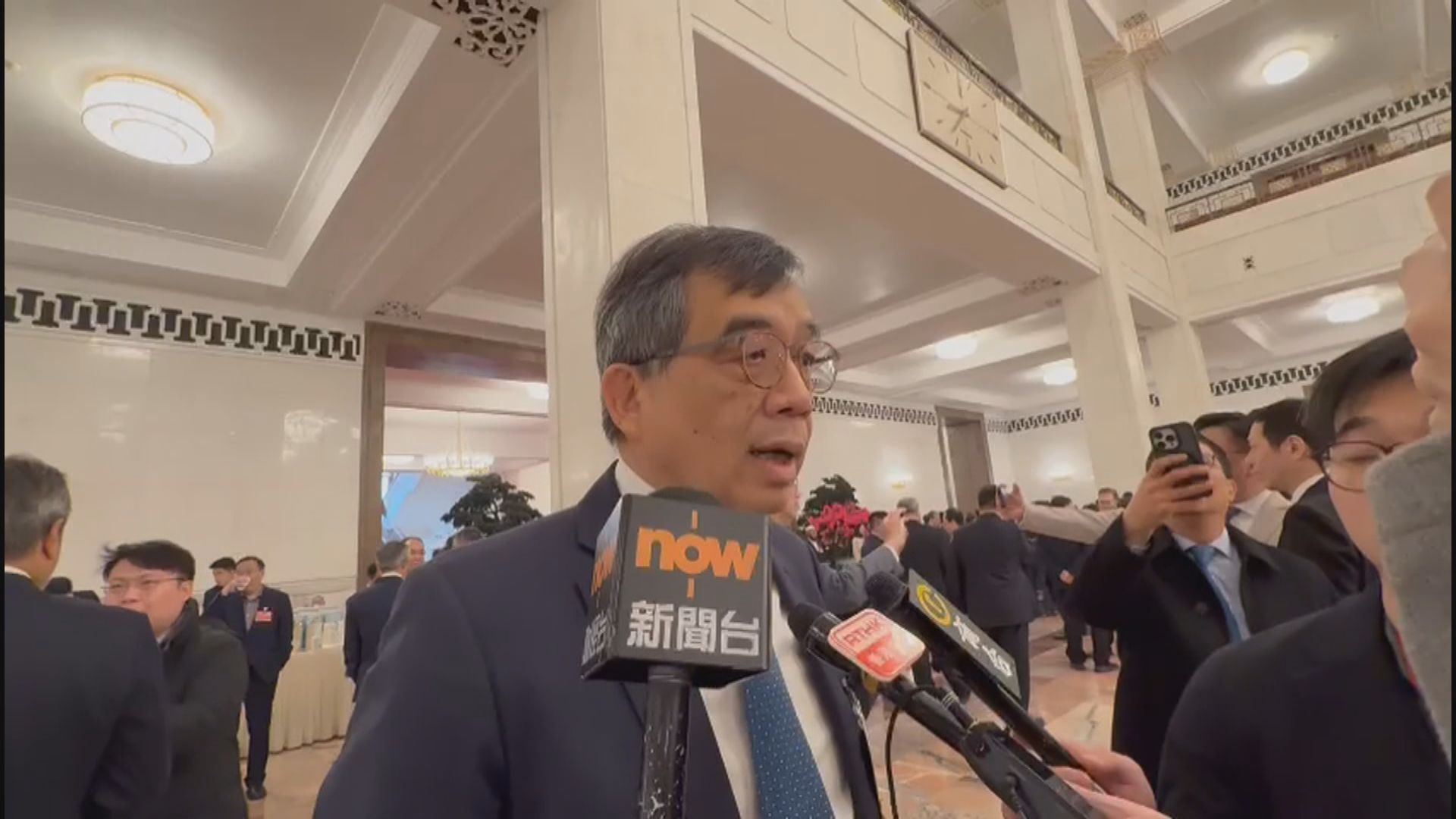 鄧健榮︰三跑啟用逐步增加運力　冀各界一起發力做好旅遊業