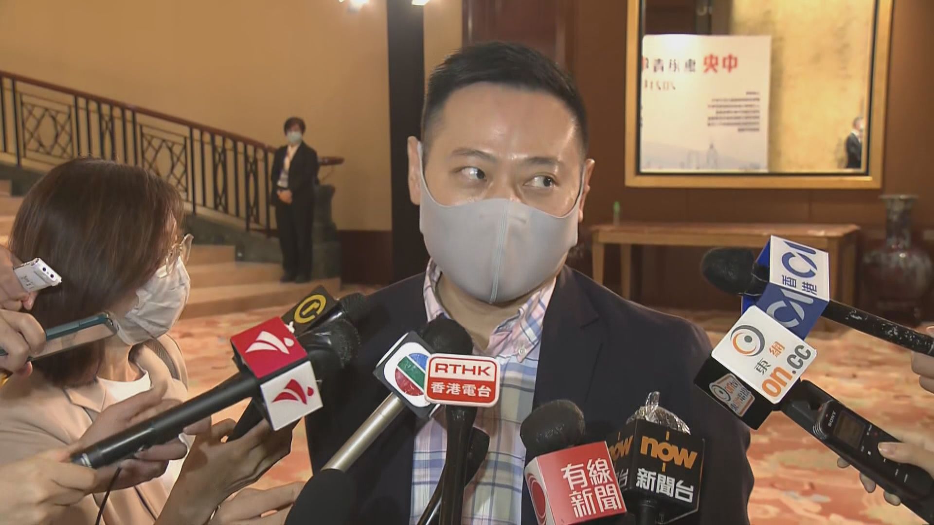 徐英偉：逐一細緻研究個案後裁決七名區議員宣誓無效