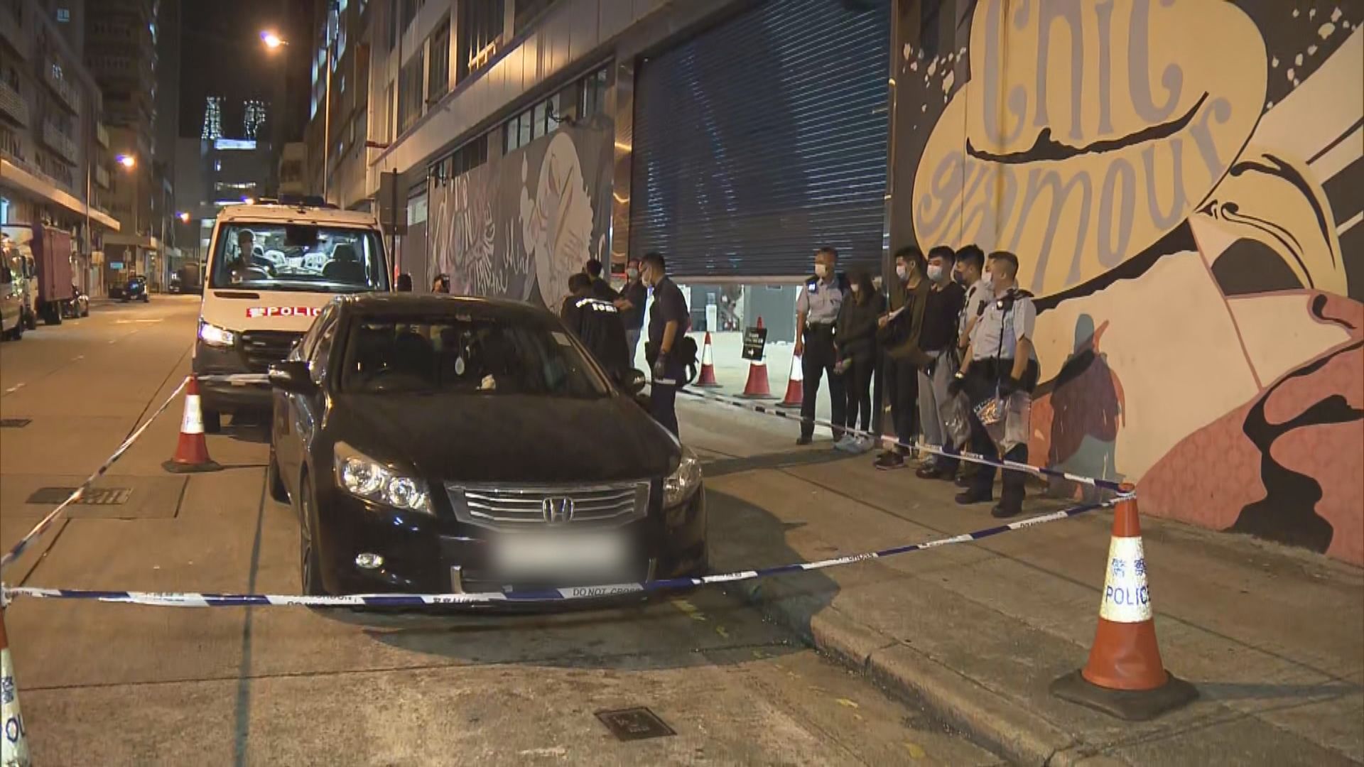 警荔枝角及尖沙咀截車檢毒品拘三男女