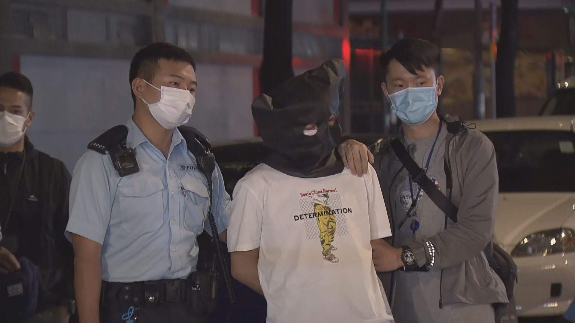 警方旺角截私家車搜出毒品司機被捕