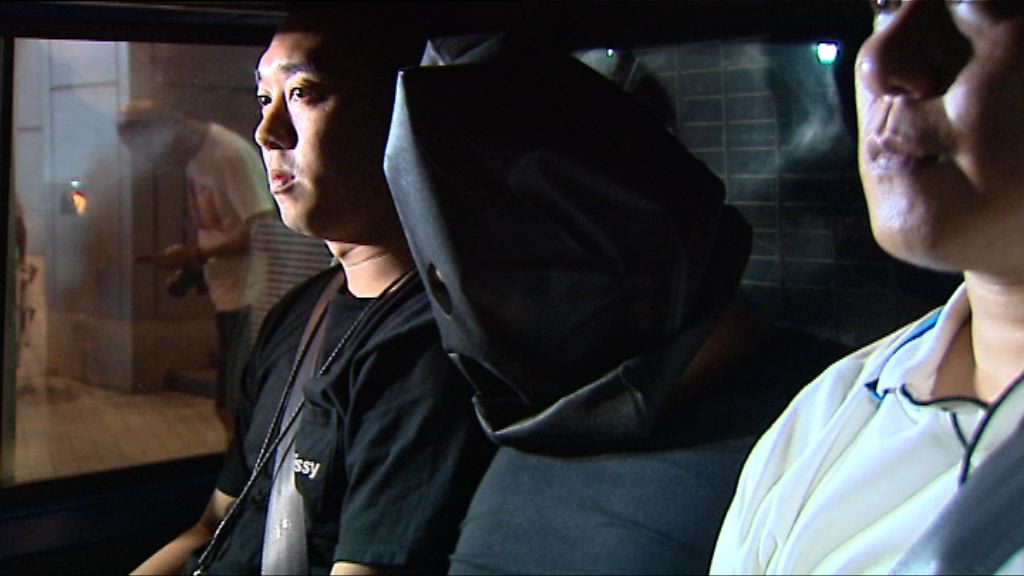 警拘一男子檢一千六百萬元毒品