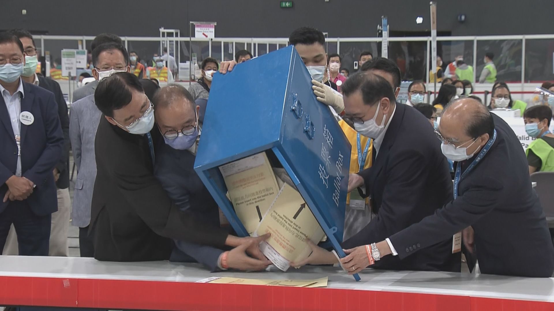 選管會發表調查報告　指選委選舉日有人流因新安排致流程緩慢