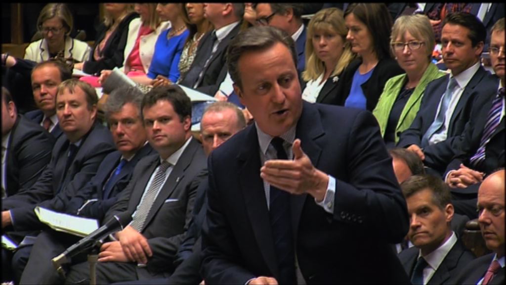 卡梅倫出席公投後首次議員質詢