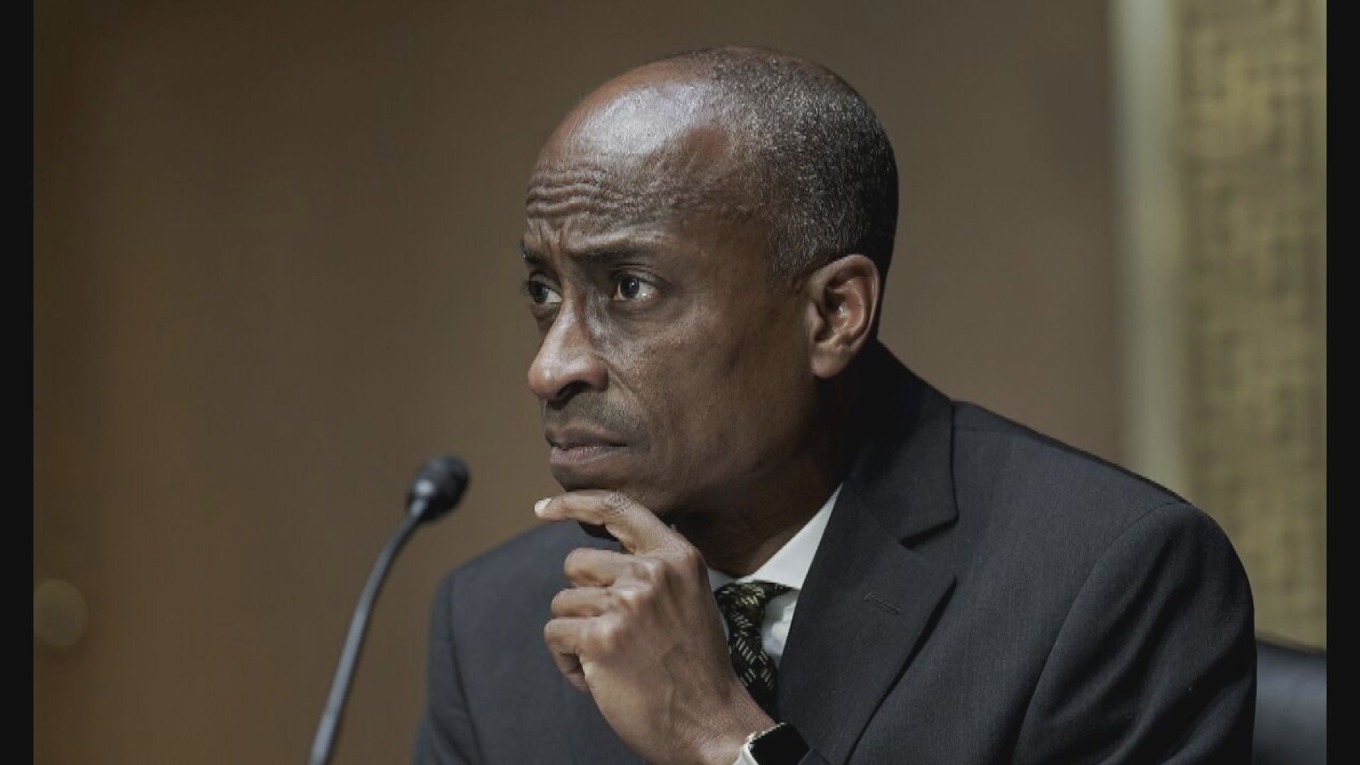 聯儲局副主席傑斐遜：聯儲局應審慎行事 關注債息上升