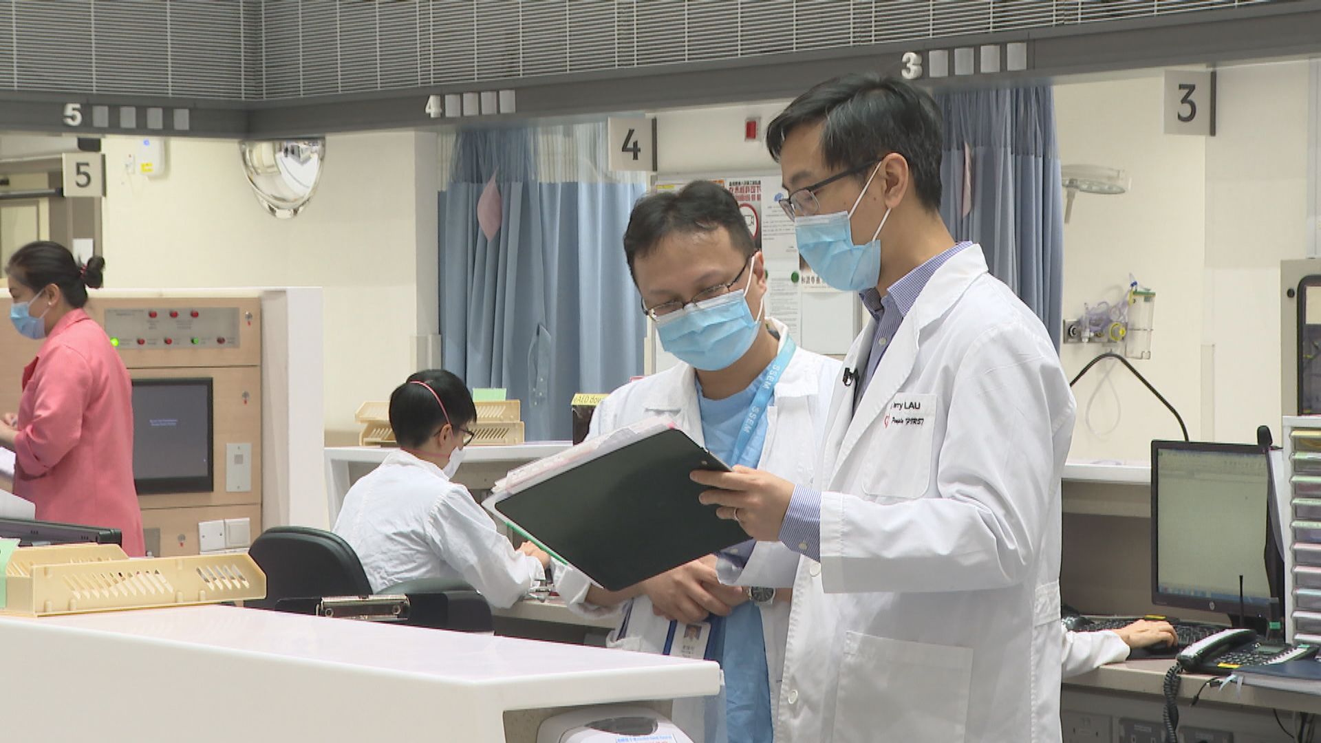 陳肇始：爭取下月內公布第二批認可醫學資格名單