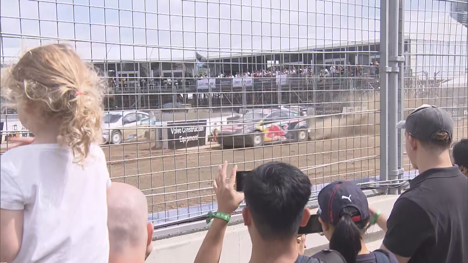 世界場地越野車錦標賽第二日舉行