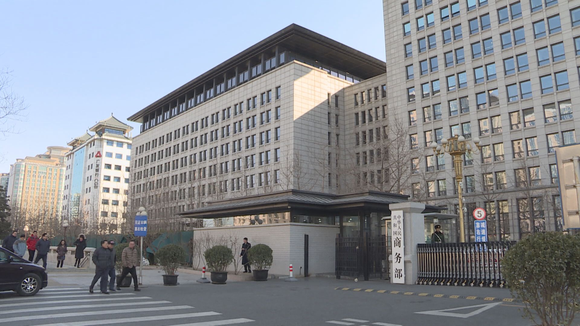 【撐經濟】商務部等鼓勵金融機構加碼撐家居消費