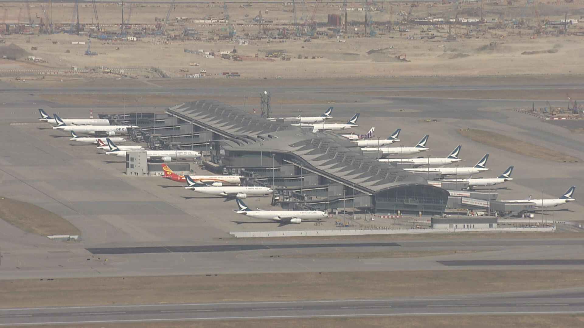 【明年1月生效】國泰香港員工加薪3.8%