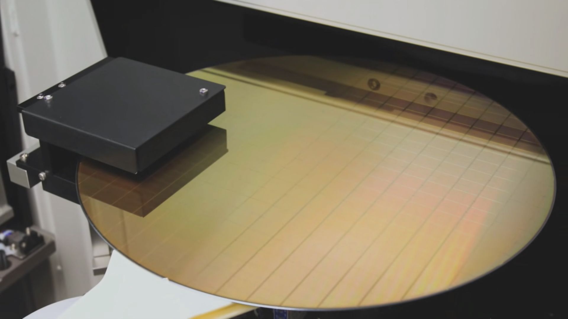 【禁令影響】路透:美光停止向中國供應伺服器晶片